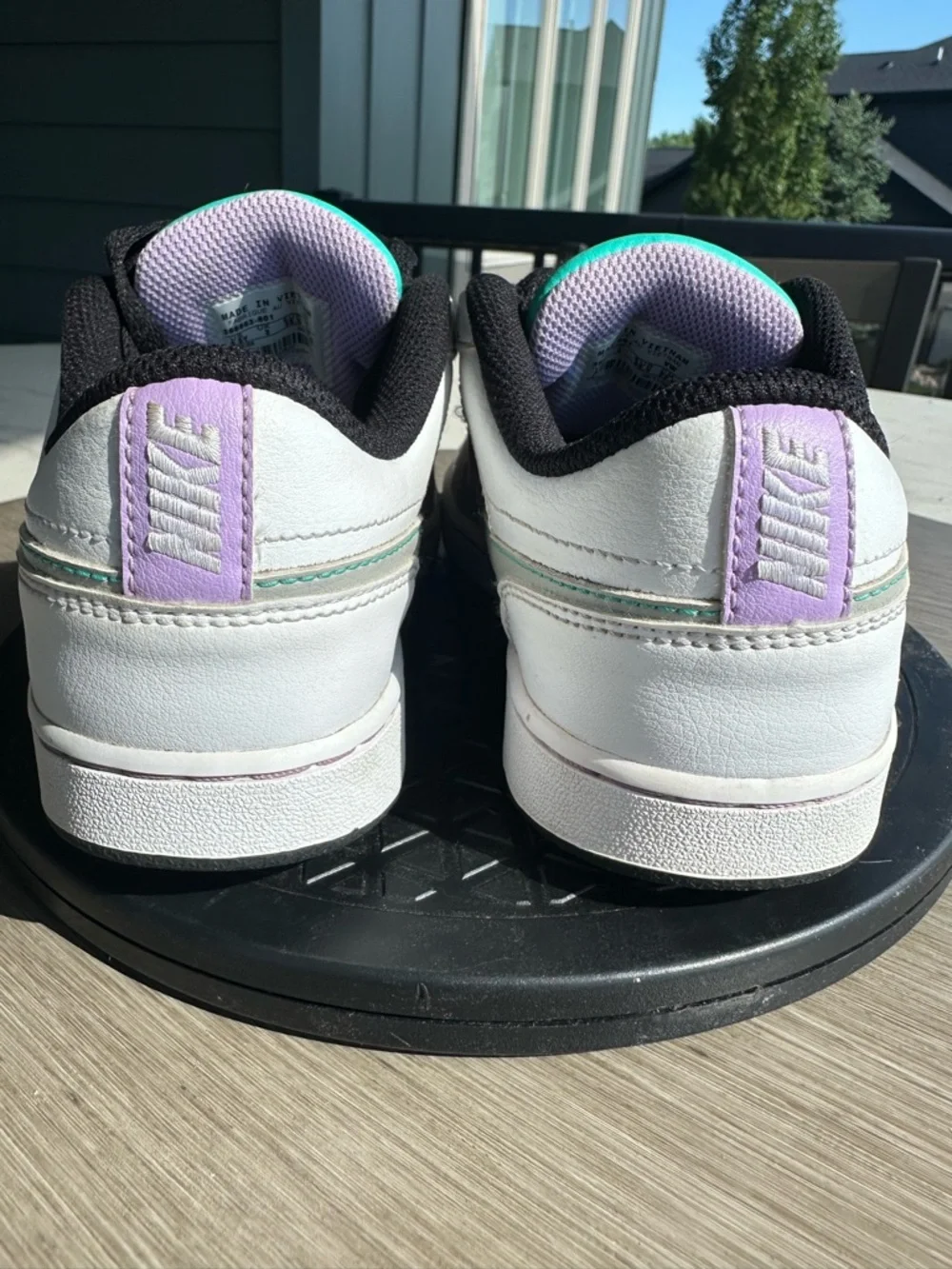 Nike White & Pink Low-Top Sneakers with Teal Accents